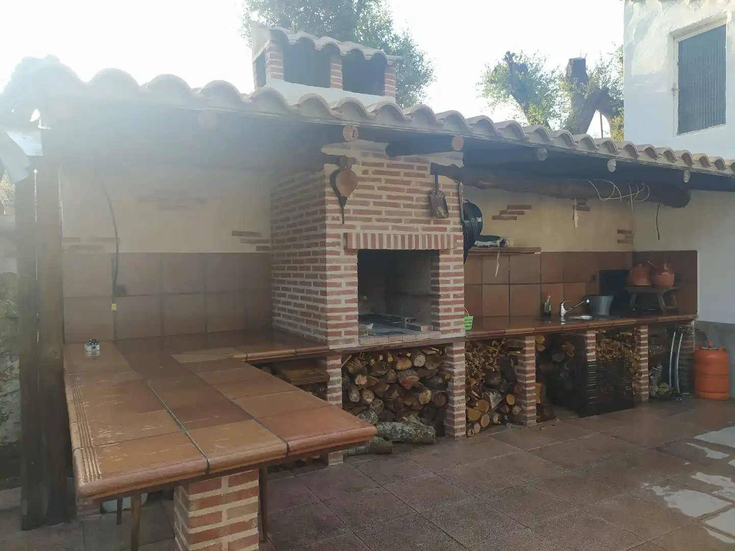 Casa o chalet en venta en Camino de Umbrias, 50, Navaluenga Terraza de Casa o chalet en venta en Navaluenga con Calefacción y Piscina