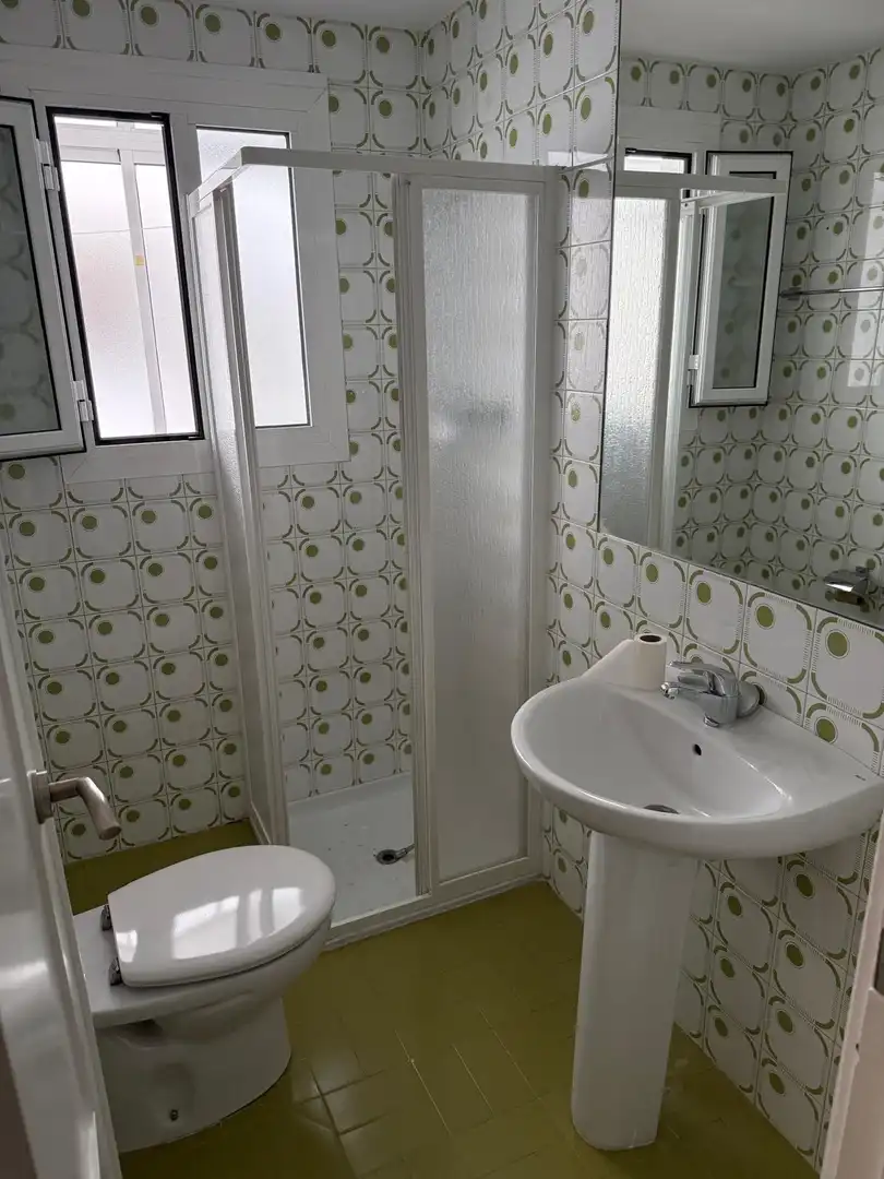 Baño de Piso de alquiler en Xàtiva con Aire acondicionado y Balcón