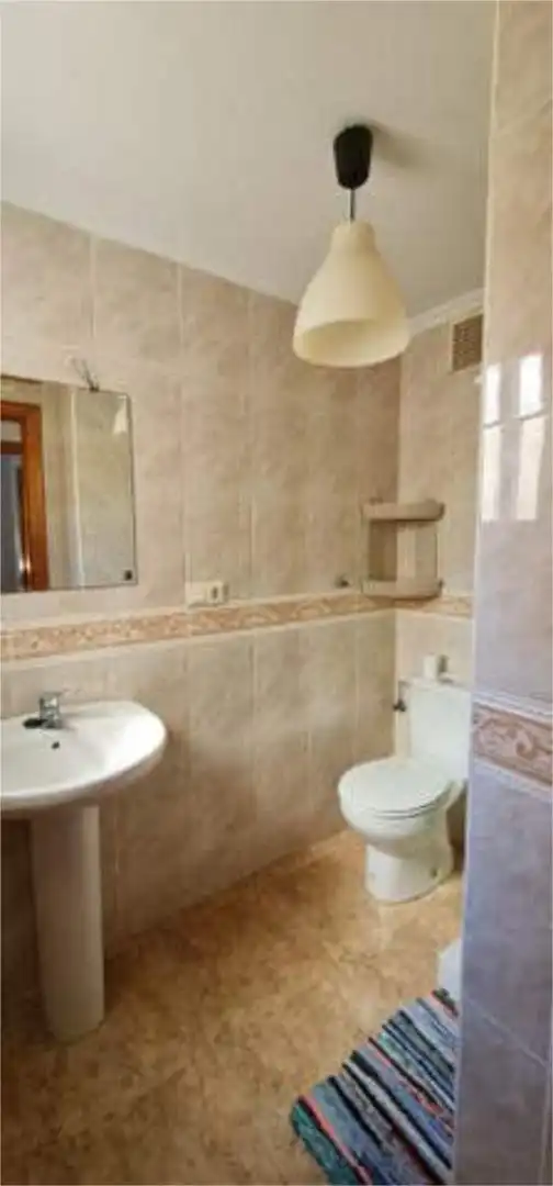 Piso de alquiler en Los Montesinos Baño de Piso de alquiler en Los Montesinos con Amueblado