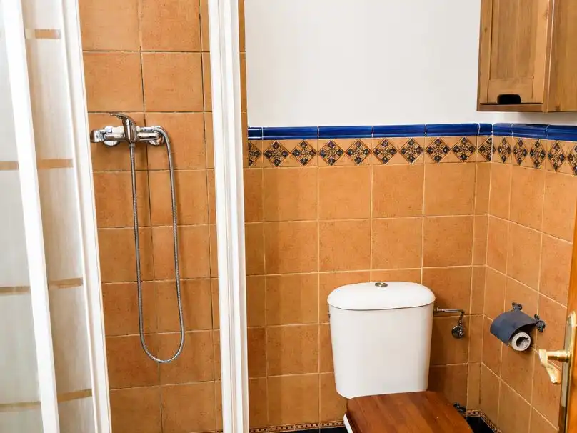 Piso de alquiler en Calle Orden de Malta, 14, San Gil Baño de Piso de alquiler en Sevilla con Aire acondicionado, Calefacción y Parquet