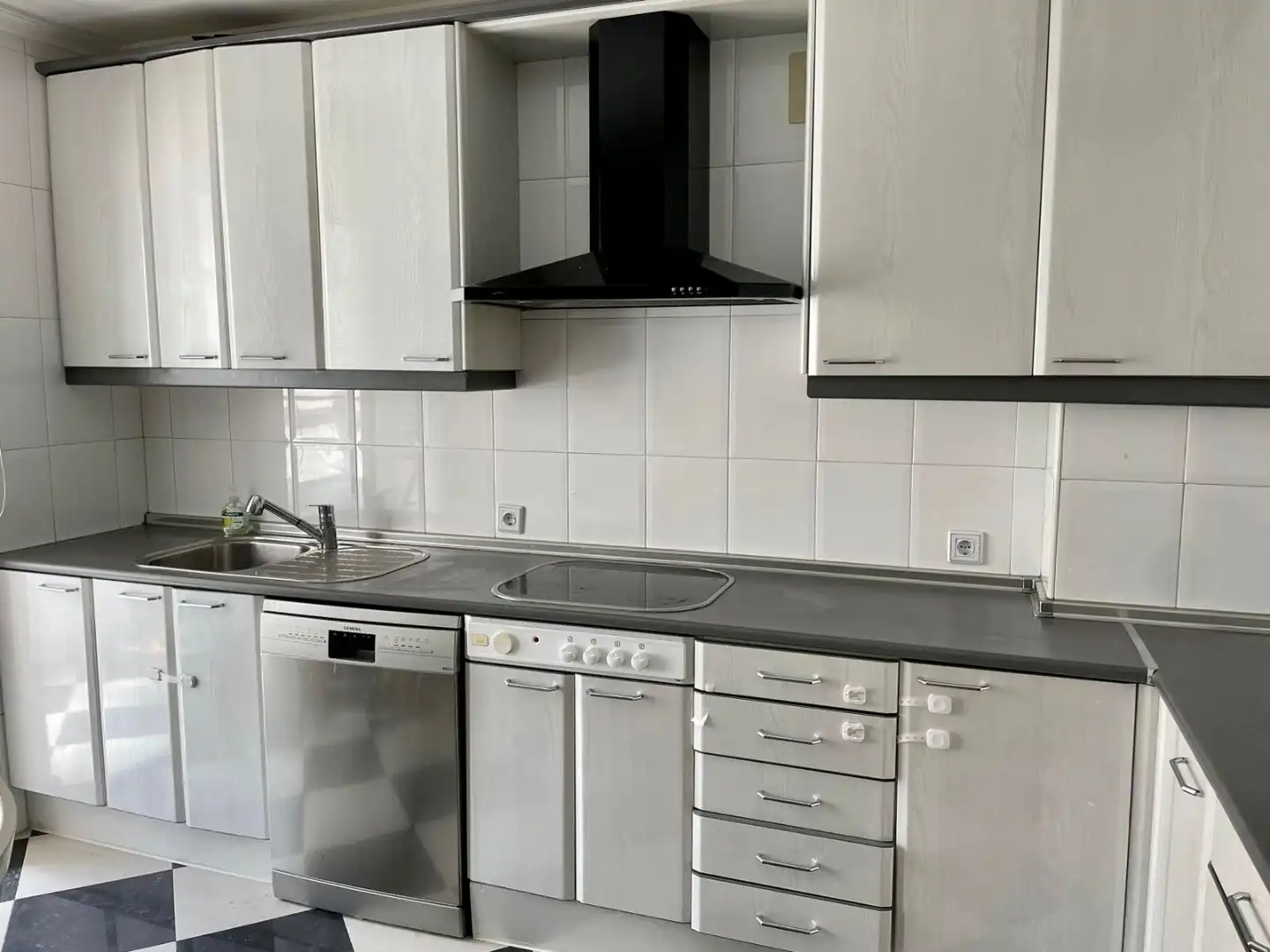 Flat for rent in Calle de Téllez, 20, Pacífico Flat for rent in Calle de Téllez, 20, Pacífico