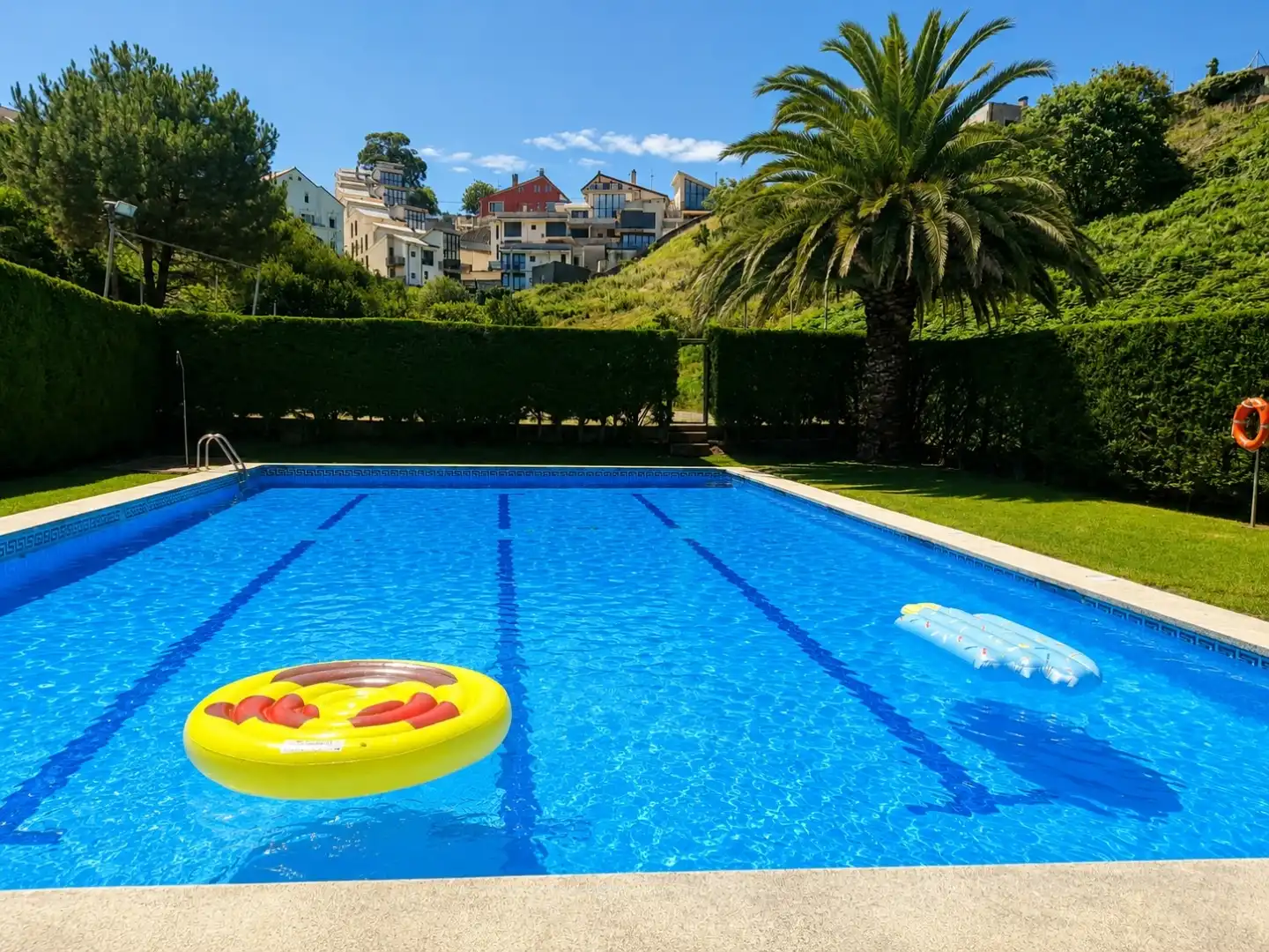 Pis en venda a Urbanización Puerto Pas, 31, Mogro Piscina de Pis en venda en Miengo amb Terrassa, Piscina i Balcó