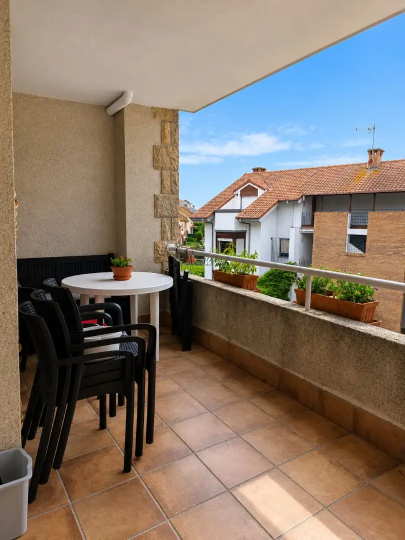 Pis en venda a Urbanización Puerto Pas, 31, Mogro Terrassa de Pis en venda en Miengo amb Terrassa, Piscina i Balcó