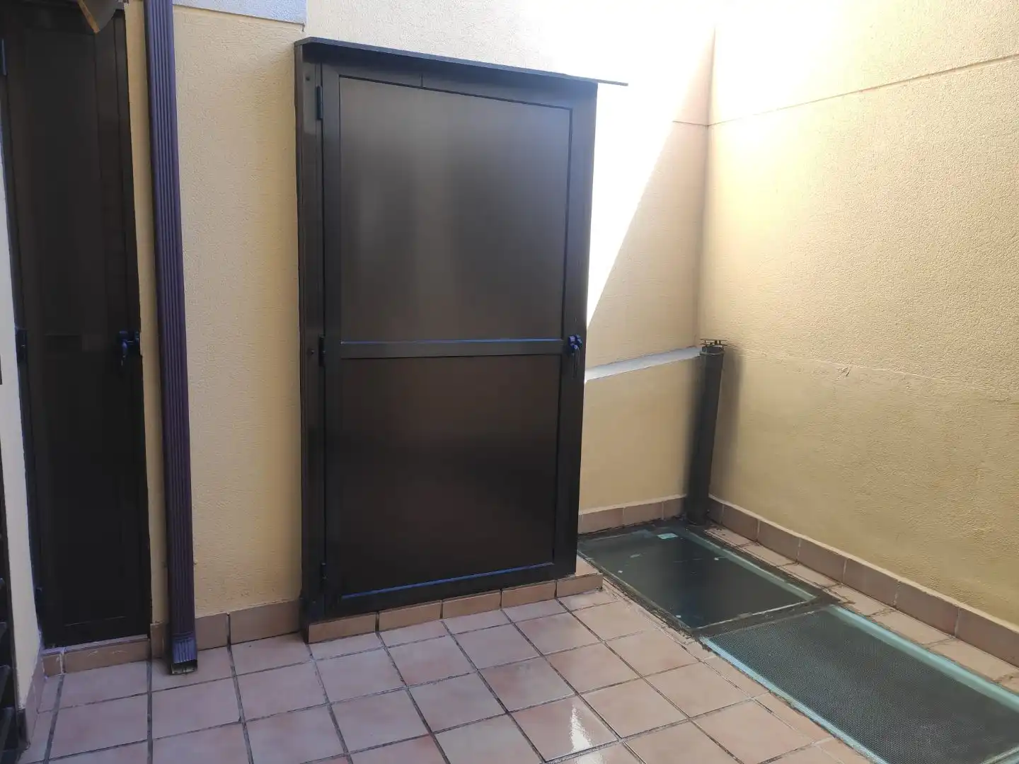 Duplexes for sale in Calle Goleta, 7, Angustias - Chana - Encina Balcony of Duplexes for sale in Granada with Air Conditioner, Heating and Private garden
