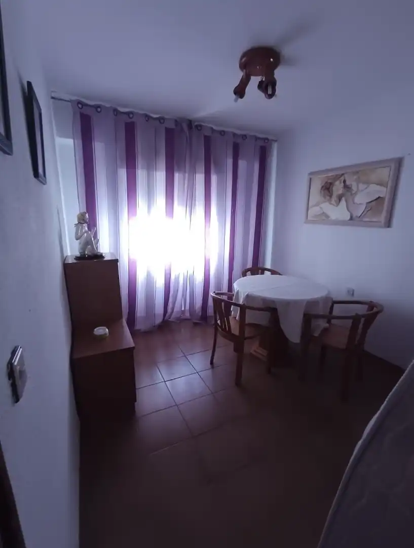 Piso en venta en Carrer de la Puríssima Concepció, 27, El Alborgí Comedor de Piso en venta en Paterna con Amueblado, Horno y Balcón
