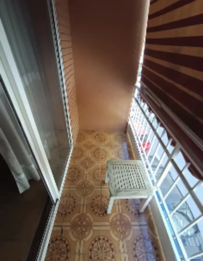 Piso en venta en Carrer de la Puríssima Concepció, 27, El Alborgí Terraza de Piso en venta en Paterna con Amueblado, Horno y Balcón