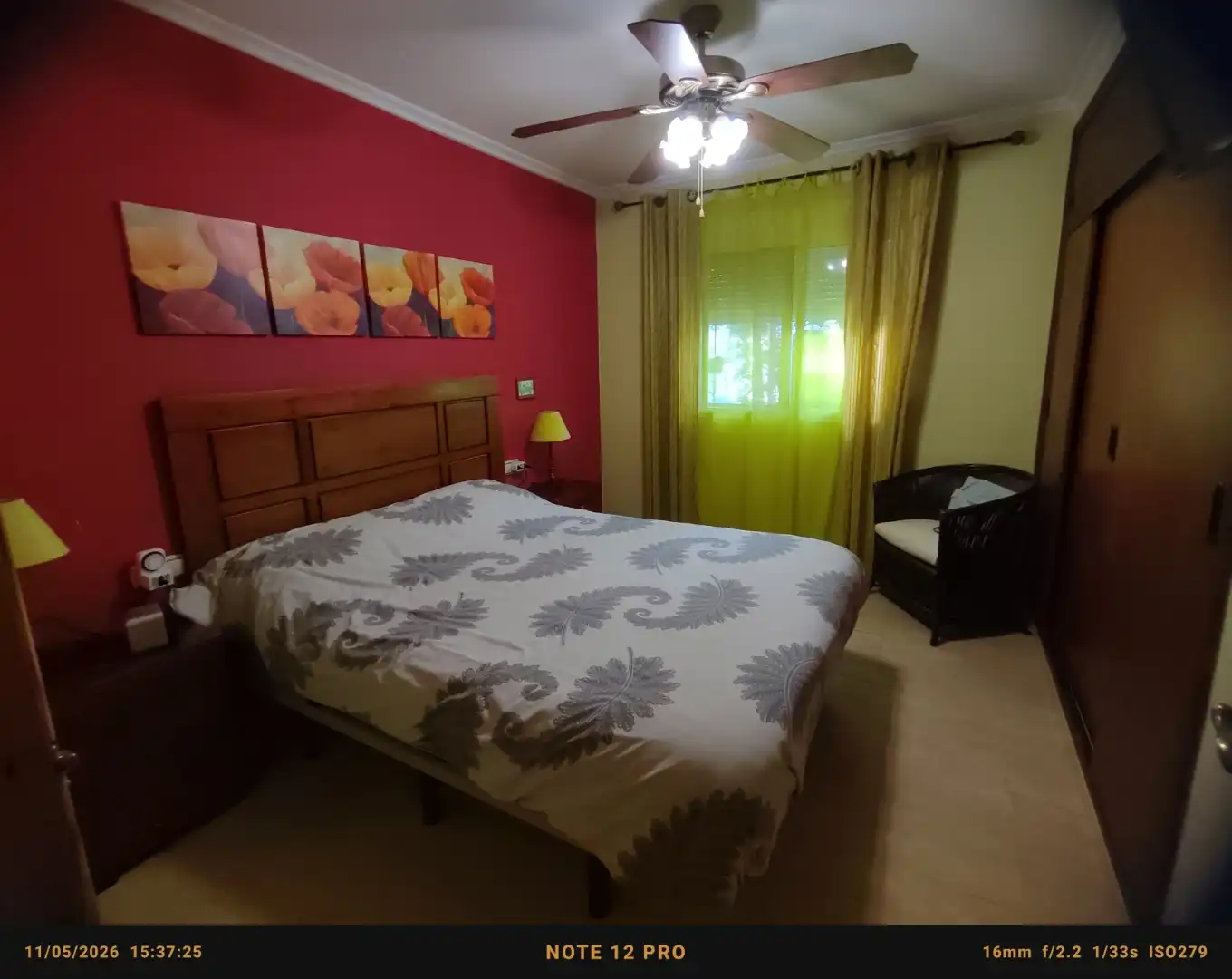 Houses for rent in Carrer 5, 12, La Cañada Bedroom of Houses for rent in Paterna with Air Conditioner, Private garden and Terrace