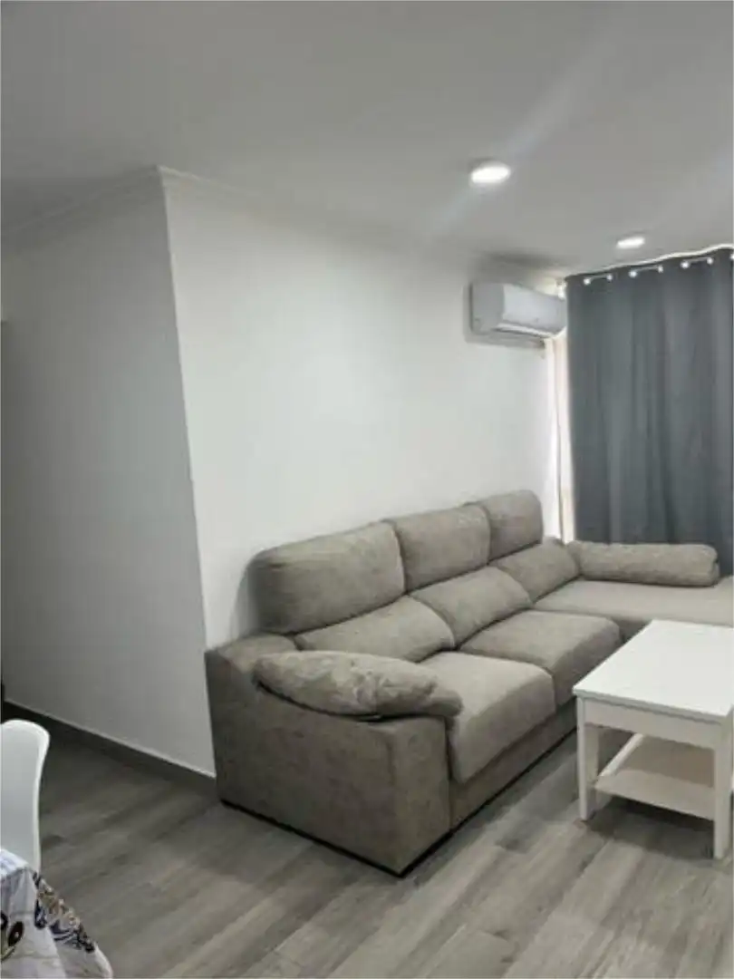 Flat for rent in El Juncal - Vallealto Flat for rent in El Juncal - Vallealto