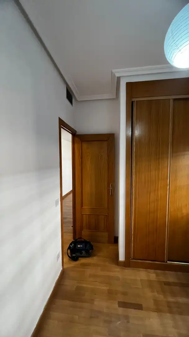 Pis de lloguer a Calle de Pinos Baja, 90, Valdeacederas Pis de lloguer en Madrid amb Aire condicionat, Calefacció i Parquet