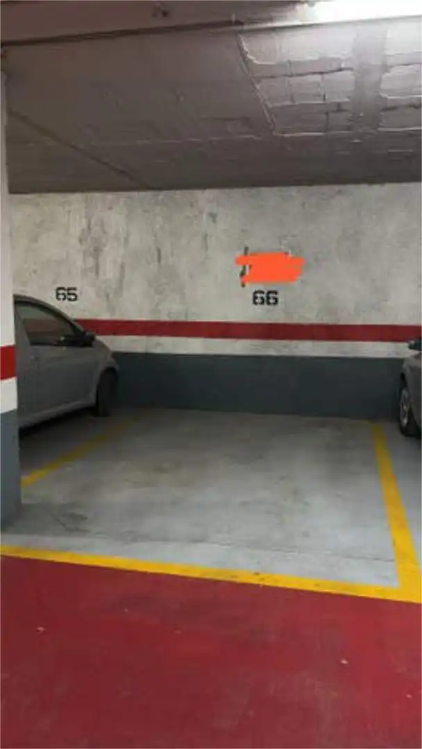 Parkplatz von Garage zur Miete in Sevilla