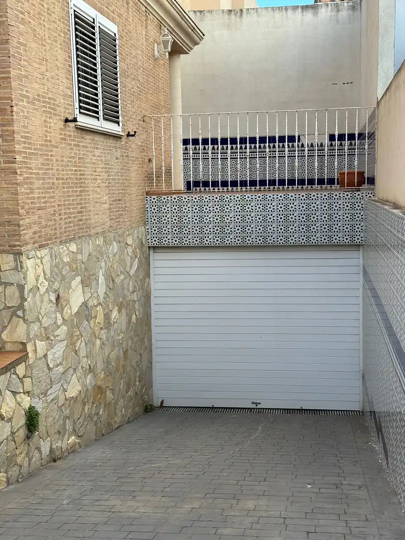 Houses for sale in Carrer de Simancas, 11, Torrent Balcony of Houses for sale in Torrent with Air Conditioner, Terrace and Balcony