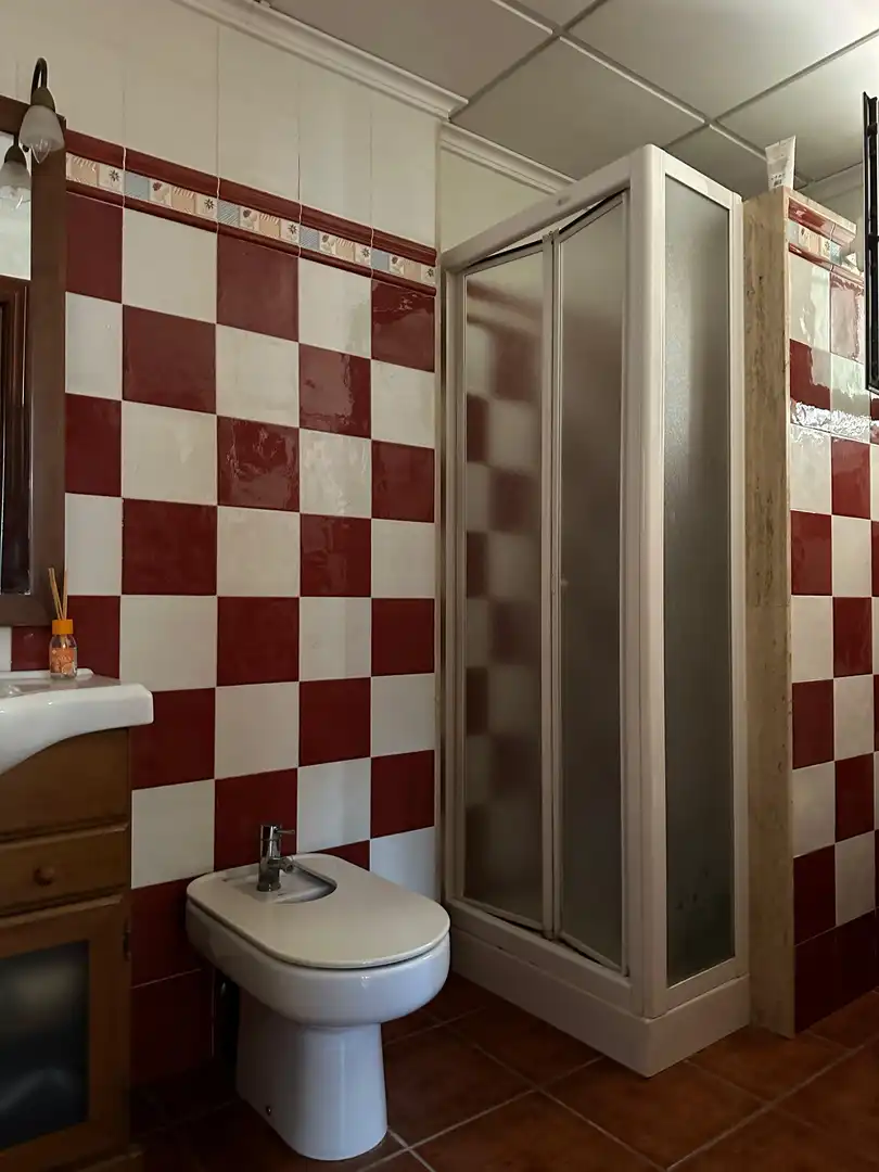 Houses for sale in Carrer de Simancas, 11, Torrent Bathroom of Houses for sale in Torrent with Air Conditioner, Terrace and Balcony