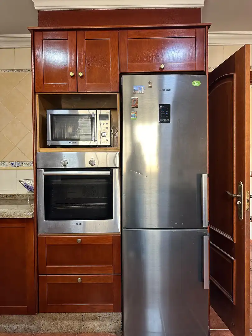 Houses for sale in Carrer de Simancas, 11, Torrent Kitchen of Houses for sale in Torrent with Air Conditioner, Terrace and Balcony