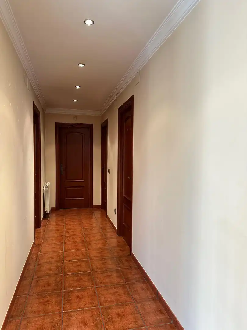 Houses for sale in Carrer de Simancas, 11, Torrent Houses for sale in Torrent with Air Conditioner, Terrace and Balcony