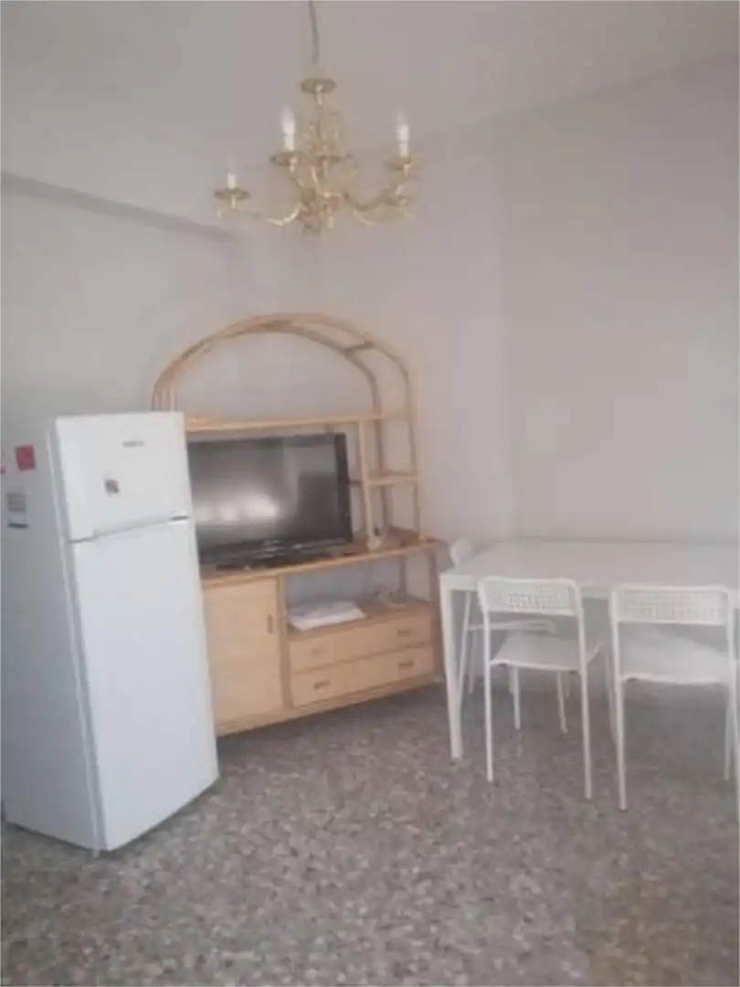 Piso de alquiler en Navajas Comedor de Piso de alquiler en Navajas con Terraza, Trastero y Amueblado