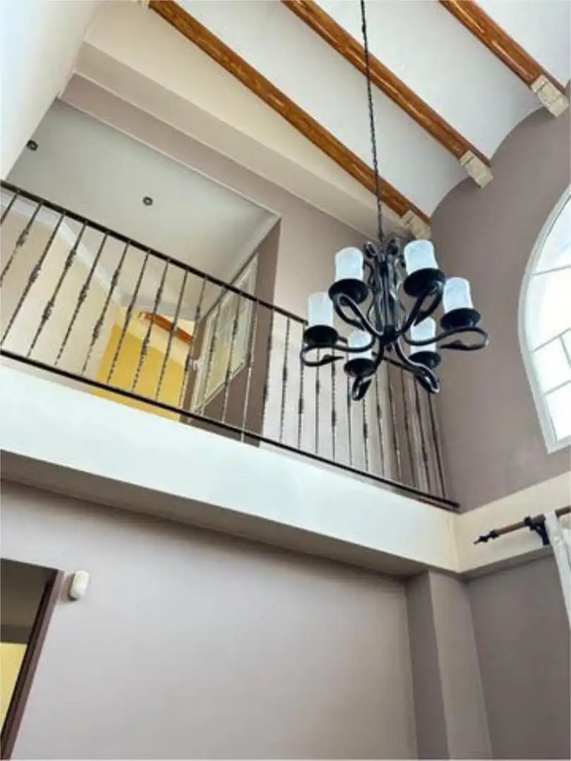 Casa adosada en venta en Zona Avenida al Vedat Casa adosada en venta en Torrent con Calefacción, Jardín privado y Terraza
