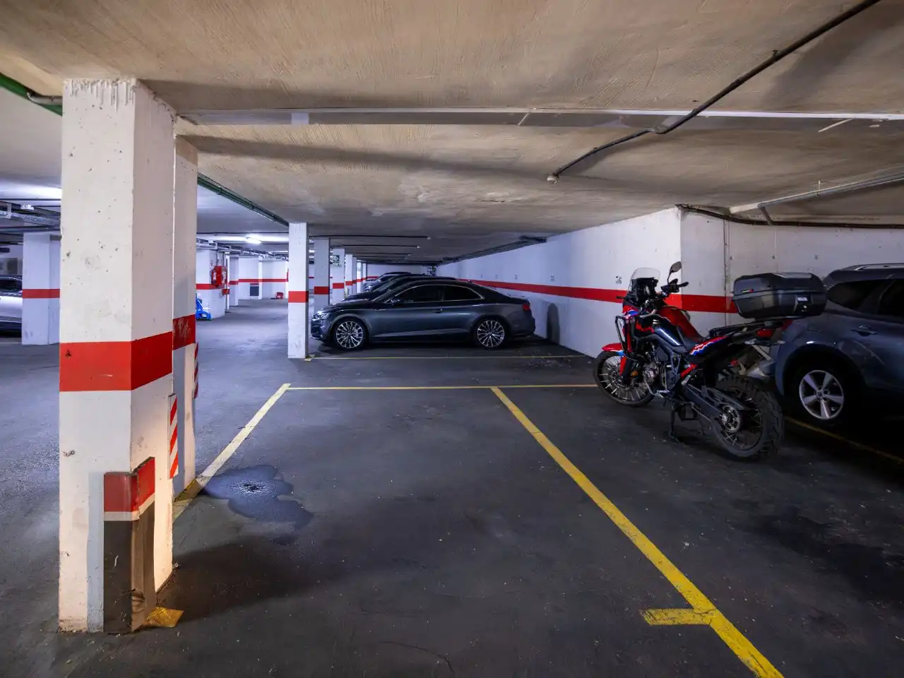 Ático en venta en Calle Camilo José Cela, 10, Parque Empresarial Parking de Ático en venta en Las Rozas de Madrid con Aire acondicionado, Terraza y Piscina