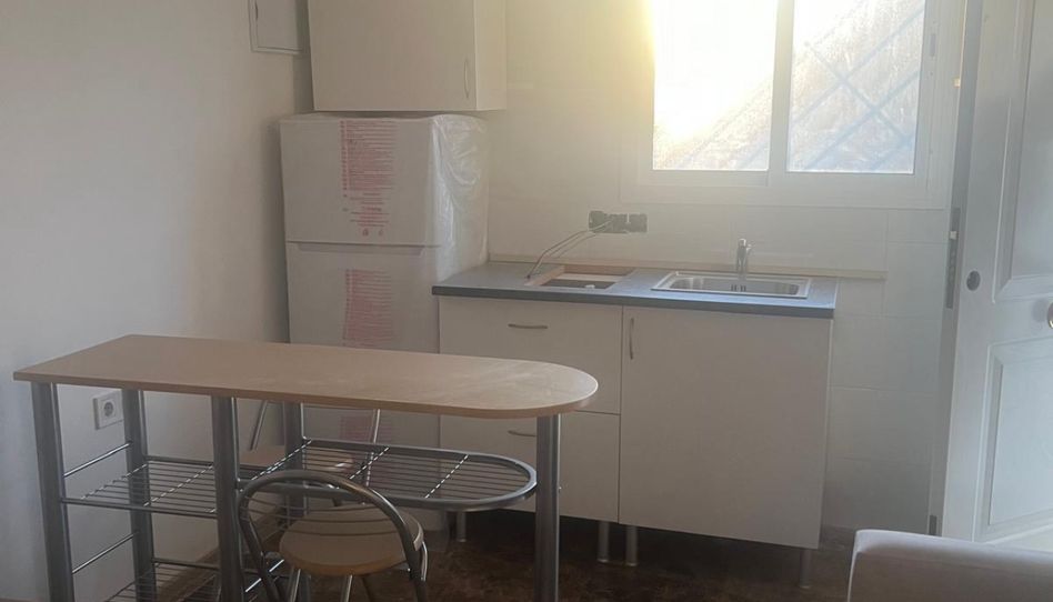 Apartament de lloguer a Calle Estornino, 1, Centro - Doña Mercedes, Dos Hermanas - imatge 1 Foto 1 de Apartament de lloguer a Calle Estornino, 1, Centro - Doña Mercedes, Dos Hermanas