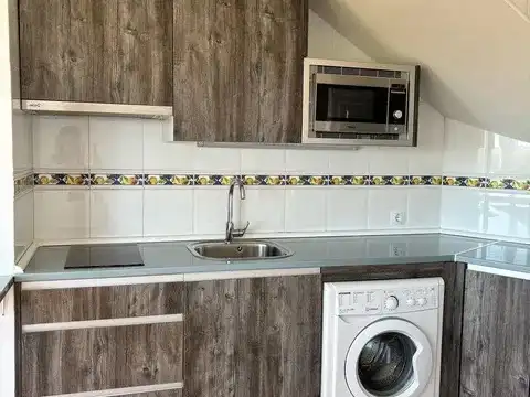 Maisonette zur Miete in Calle Malacuera, 36, Torrelaguna Küche von Maisonette zur Miete in Torrelaguna mit Klimaanlage