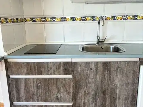 Maisonette zur Miete in Calle Malacuera, 36, Torrelaguna Küche von Maisonette zur Miete in Torrelaguna mit Klimaanlage