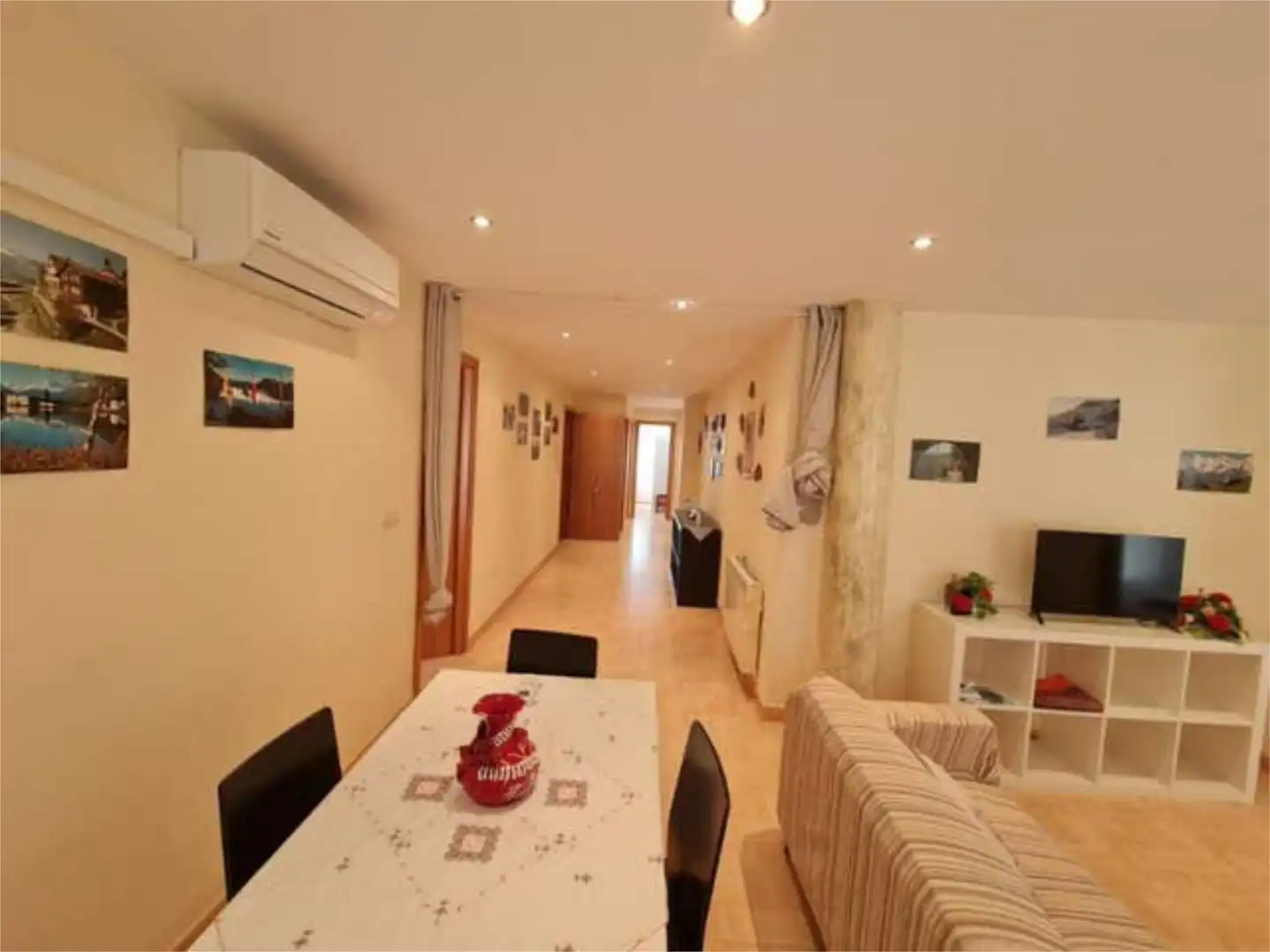 Wohnung zur Miete in Almonacid de la Sierra mit Heizung, Terrasse und Schwimmbad