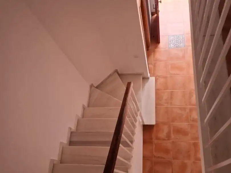 Casa adosada en venda en Dos Hermanas amb Aire condicionat i Piscina