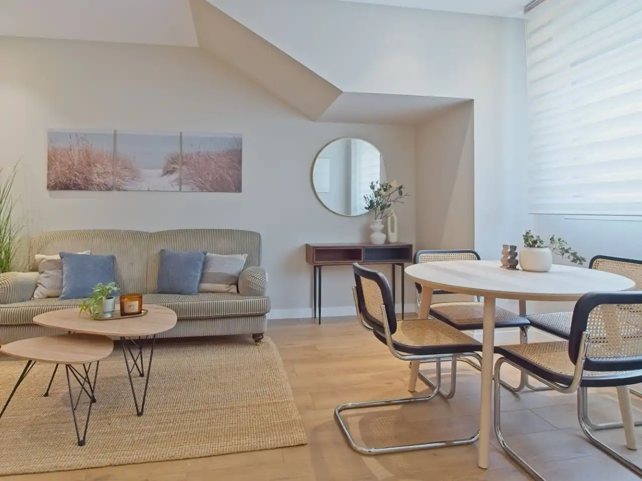 Planta baixa de lloguer a Calle Luis García Zurdo, 6, San Mamés - La Palomera Sala d'estar de Planta baixa de lloguer en León Capital amb Calefacció, Parquet i Terrassa
