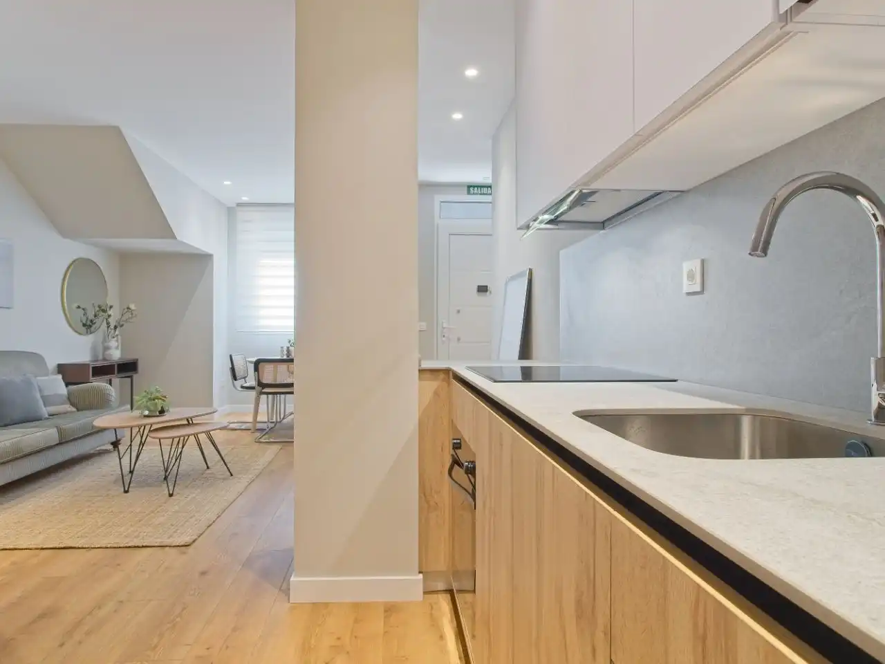 Planta baixa de lloguer a Calle Luis García Zurdo, 6, San Mamés - La Palomera Cuina de Planta baixa de lloguer en León Capital amb Calefacció, Parquet i Terrassa