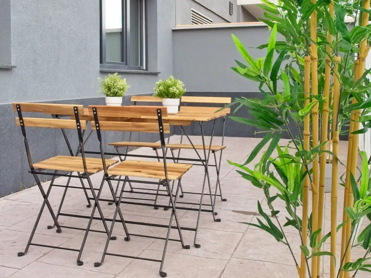 Planta baixa de lloguer a Calle Luis García Zurdo, 6, San Mamés - La Palomera Terrassa de Planta baixa de lloguer en León Capital amb Calefacció, Parquet i Terrassa
