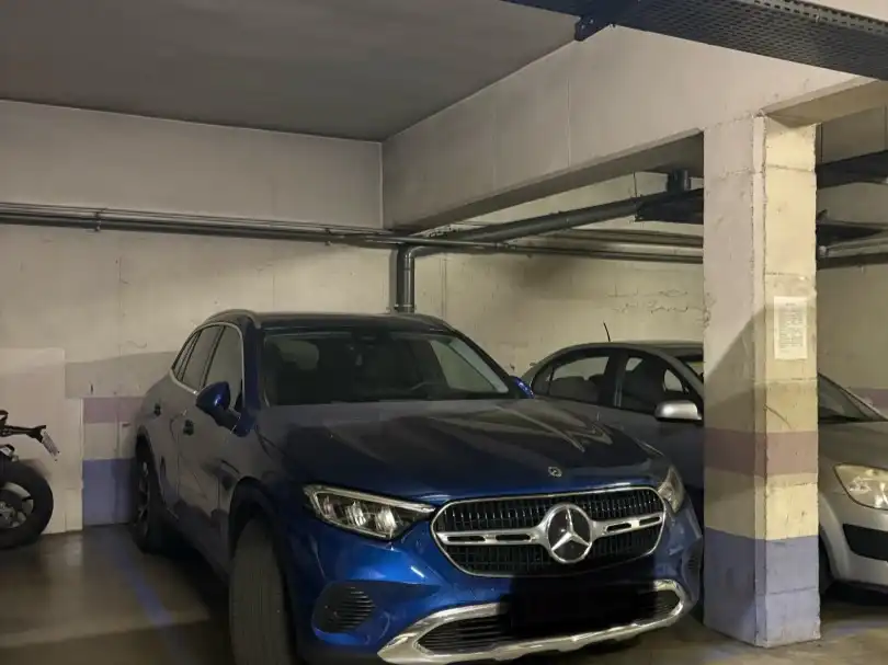 Wohnung zum Verkauf in Passatge Dels Pirineus, 70, Les Arenes - La Grípia Can Montllor Parkplatz von Wohnung zum Verkauf in Terrassa mit Klimaanlage