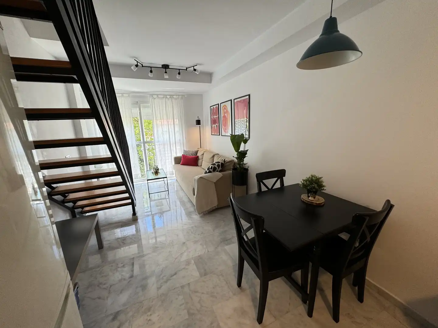 Flat for rent in Calle Fuente Nueva, 28, Bajadilla - Fuente Nueva Living room of Flat for rent in Algeciras with Terrace, Furnished and Balcony