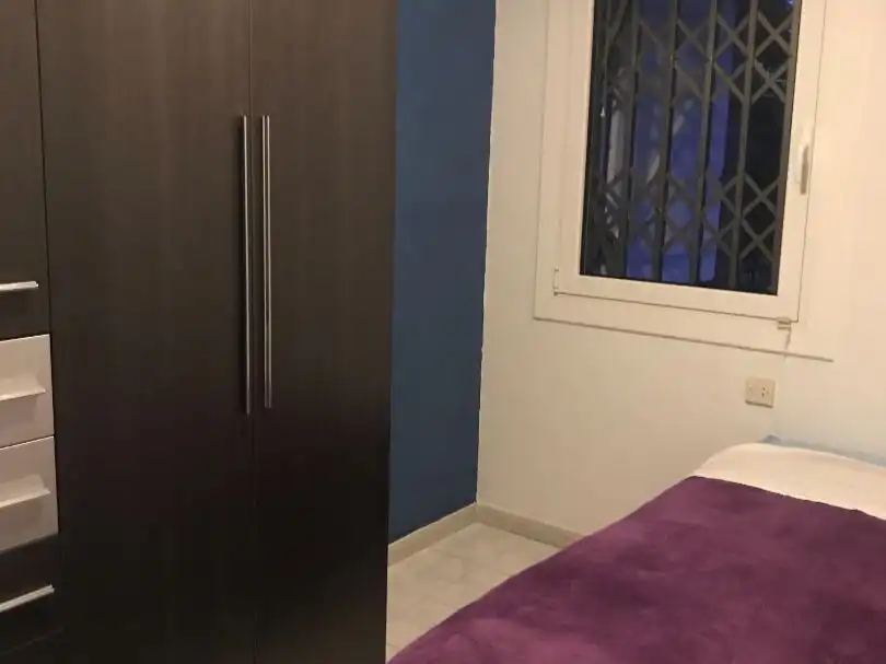 Casa adosada en venda a Carrer de Les Vinyes, 3, Cerdanyola del Vallès Dormitori de Casa adosada en venda en Cerdanyola del Vallès amb Terrassa i Balcó
