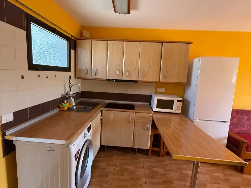 Piso de alquiler en Avenida Roque del Este, 20, Puerto Rico Cocina de Piso de alquiler en Mogán con Aire acondicionado, Terraza y Piscina