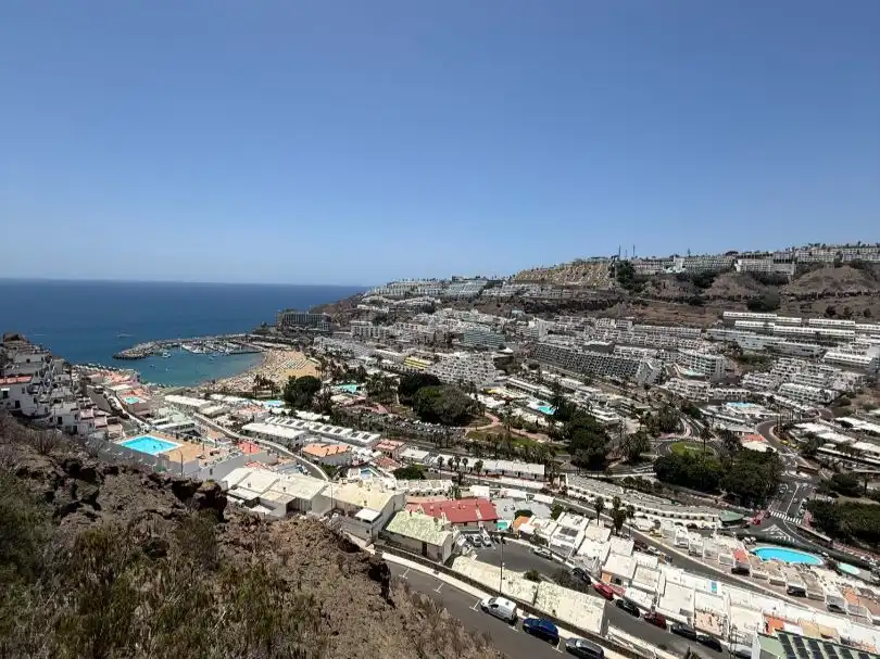 Piso de alquiler en Avenida Roque del Este, 20, Puerto Rico Vista exterior de Piso de alquiler en Mogán con Aire acondicionado, Terraza y Piscina