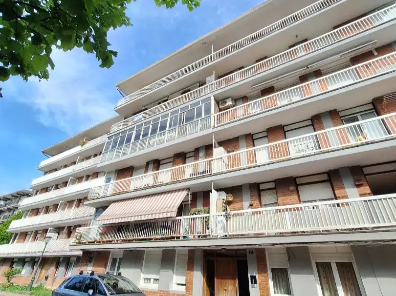 Flat for sale in Alcaldía de Sacas Kalea, 11, Azken Portu - Behobia Exterior view of Flat for sale in Irun with Terrace, Storage room and Video intercom