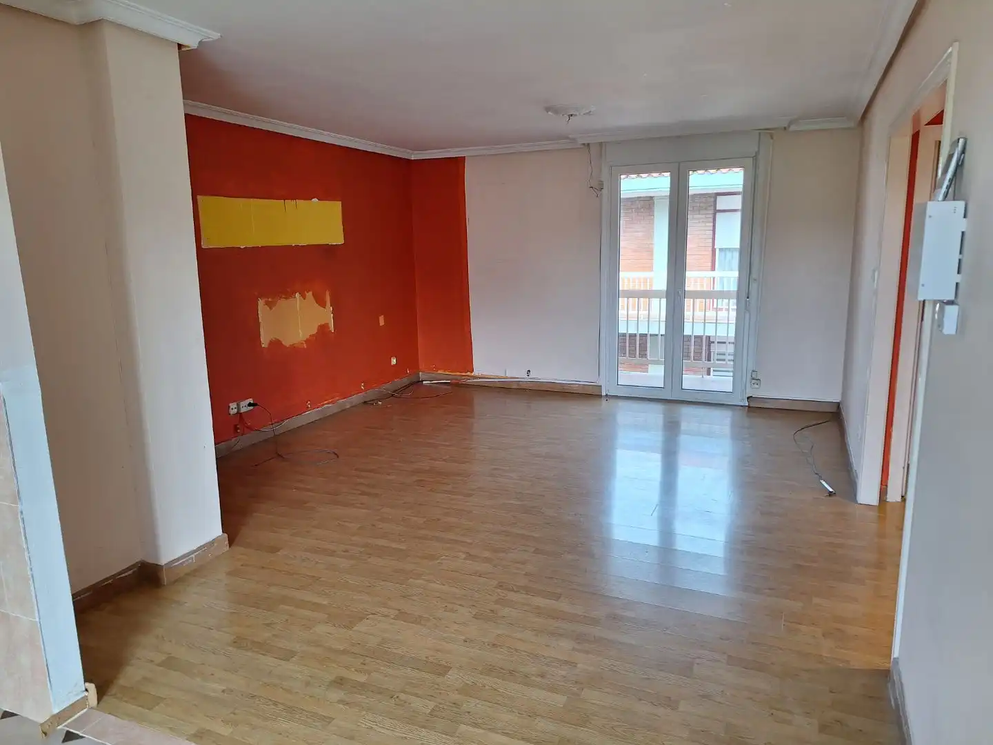 Flat for sale in Alcaldía de Sacas Kalea, 11, Azken Portu - Behobia Living room of Flat for sale in Irun with Terrace, Storage room and Video intercom