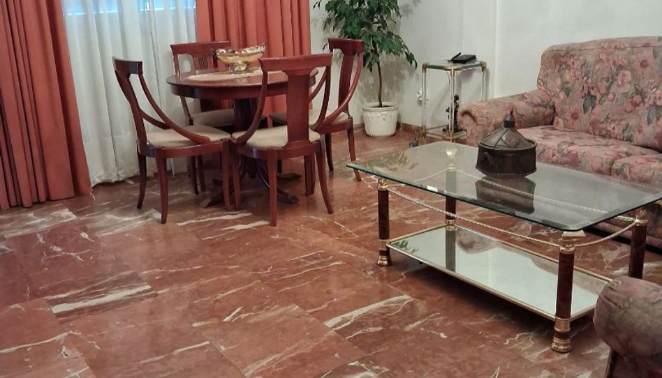 Flat for rent in Calle Almirante Topete, 20, Tiro de Línea, Sevilla Capital - image 1 Photo 1 of Flat for rent in Calle Almirante Topete, 20, Tiro de Línea, Sevilla Capital