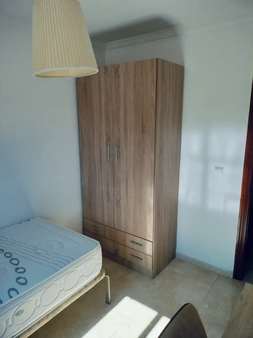 Habitación en Avenida Ministerio de la Vivienda, 13, Fuensanta- Arcángel Habitación en Avenida Ministerio de la Vivienda, 13, Fuensanta- Arcángel
