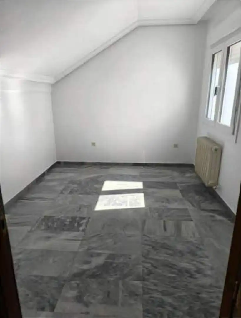 Wohnung zur Miete in Ciudad Real mit Heizung, Terrasse und Abstellraum