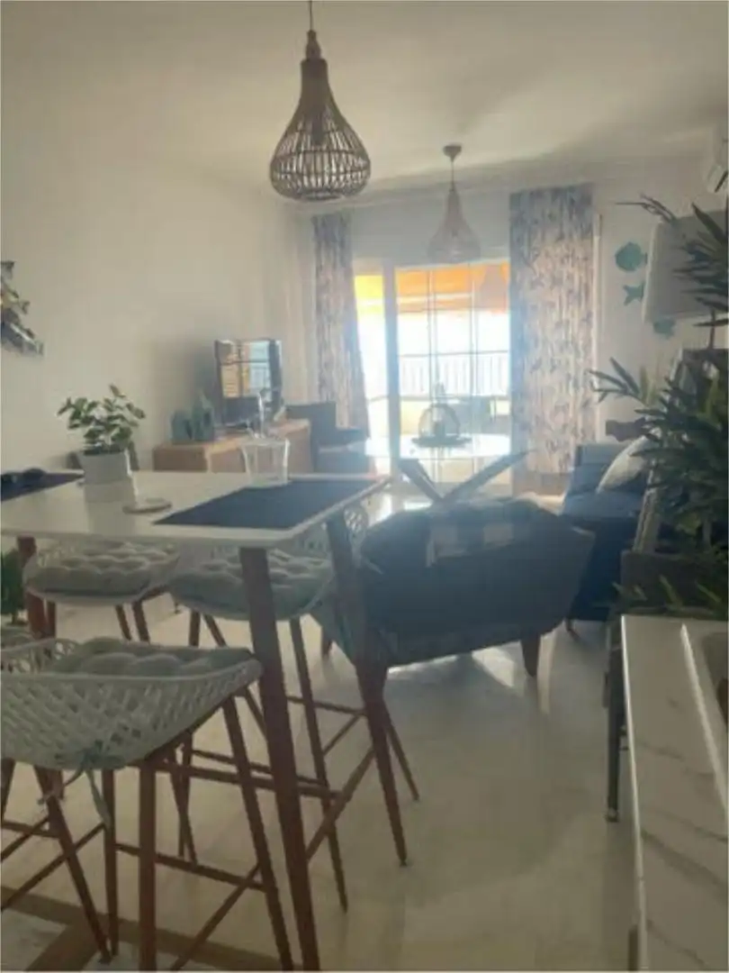 Apartamento en venta en Almodóvar del Río Comedor de Apartamento en venta en Almodóvar del Río con Calefacción, Jardín privado y Terraza