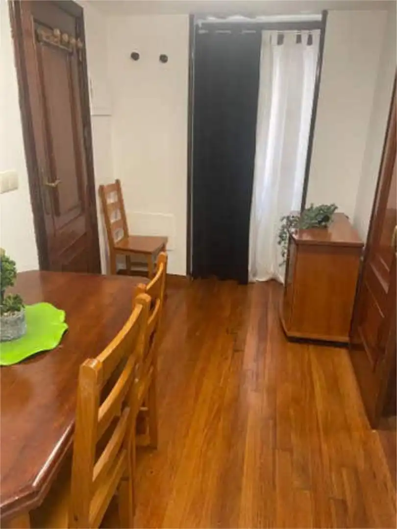 Comedor de Piso de alquiler en Vigo  con Amueblado