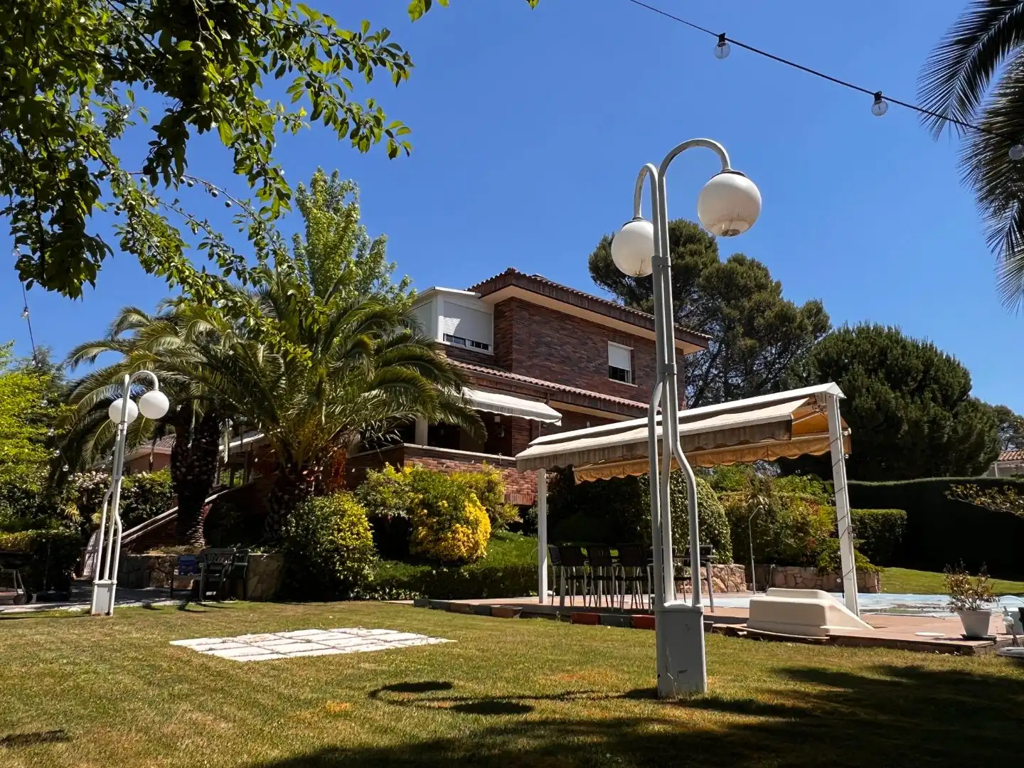Piso en venta en Calle Gargaliga, 2, El Bosque Jardín de Piso en venta en Villaviciosa de Odón con Aire acondicionado, Terraza y Piscina