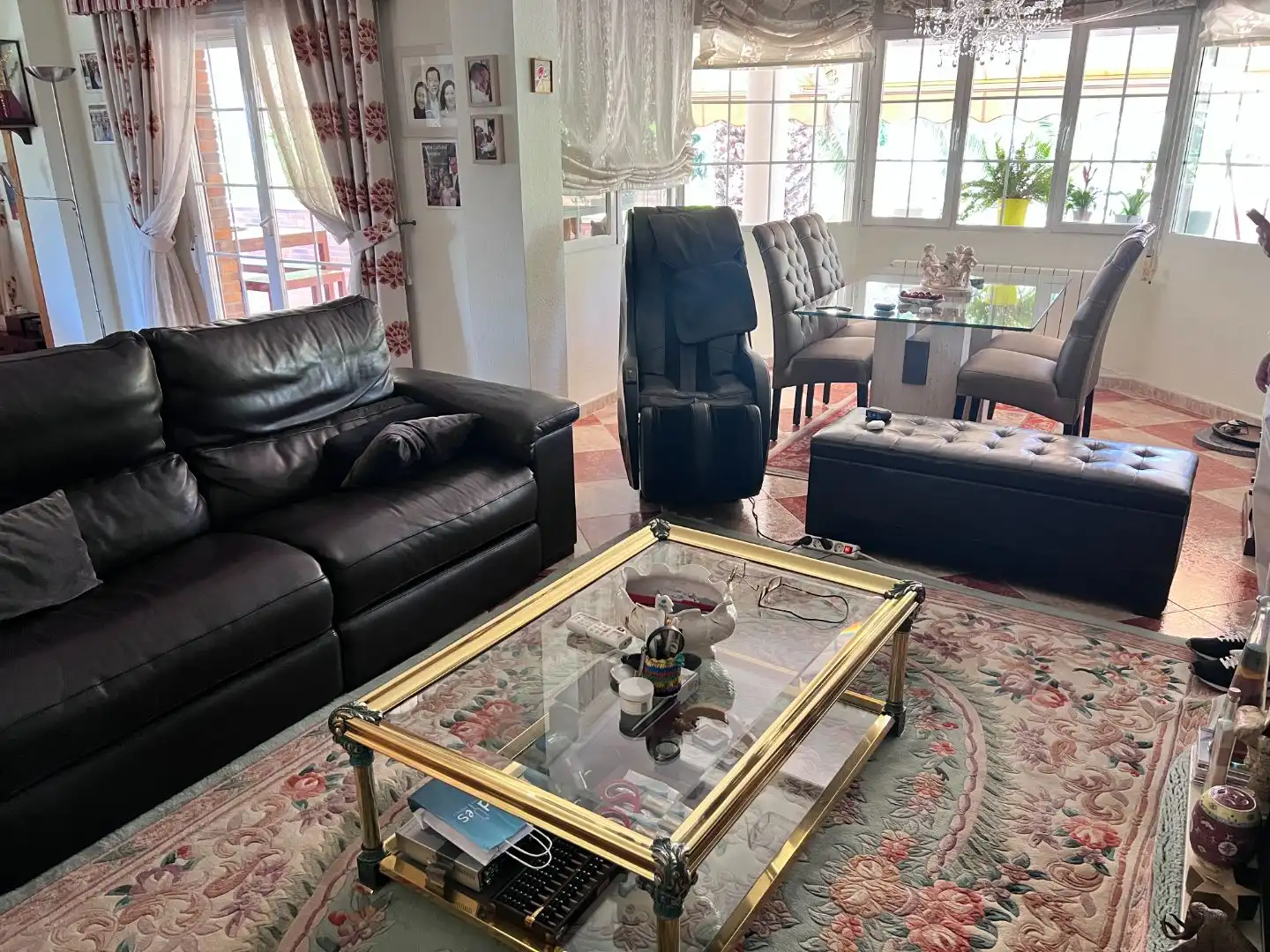 Piso en venta en Calle Gargaliga, 2, El Bosque Sala de estar de Piso en venta en Villaviciosa de Odón con Aire acondicionado, Terraza y Piscina
