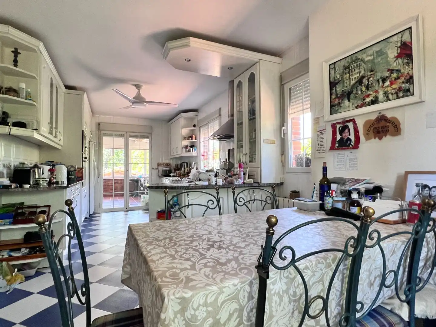Piso en venta en Calle Gargaliga, 2, El Bosque Cocina de Piso en venta en Villaviciosa de Odón con Aire acondicionado, Terraza y Piscina