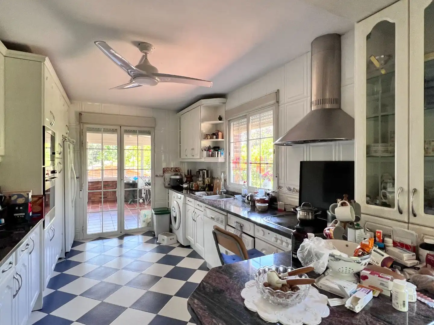 Piso en venta en Calle Gargaliga, 2, El Bosque Cocina de Piso en venta en Villaviciosa de Odón con Aire acondicionado, Terraza y Piscina