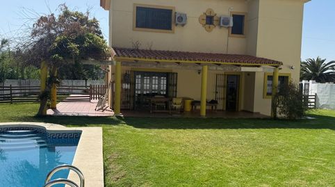 Casa o xalet en venda a Calle Árbol del Amor, 2, Los Pinos, Algeciras - imatge 2 Foto 2 de Casa o xalet en venda a Calle Árbol del Amor, 2, Los Pinos, Algeciras