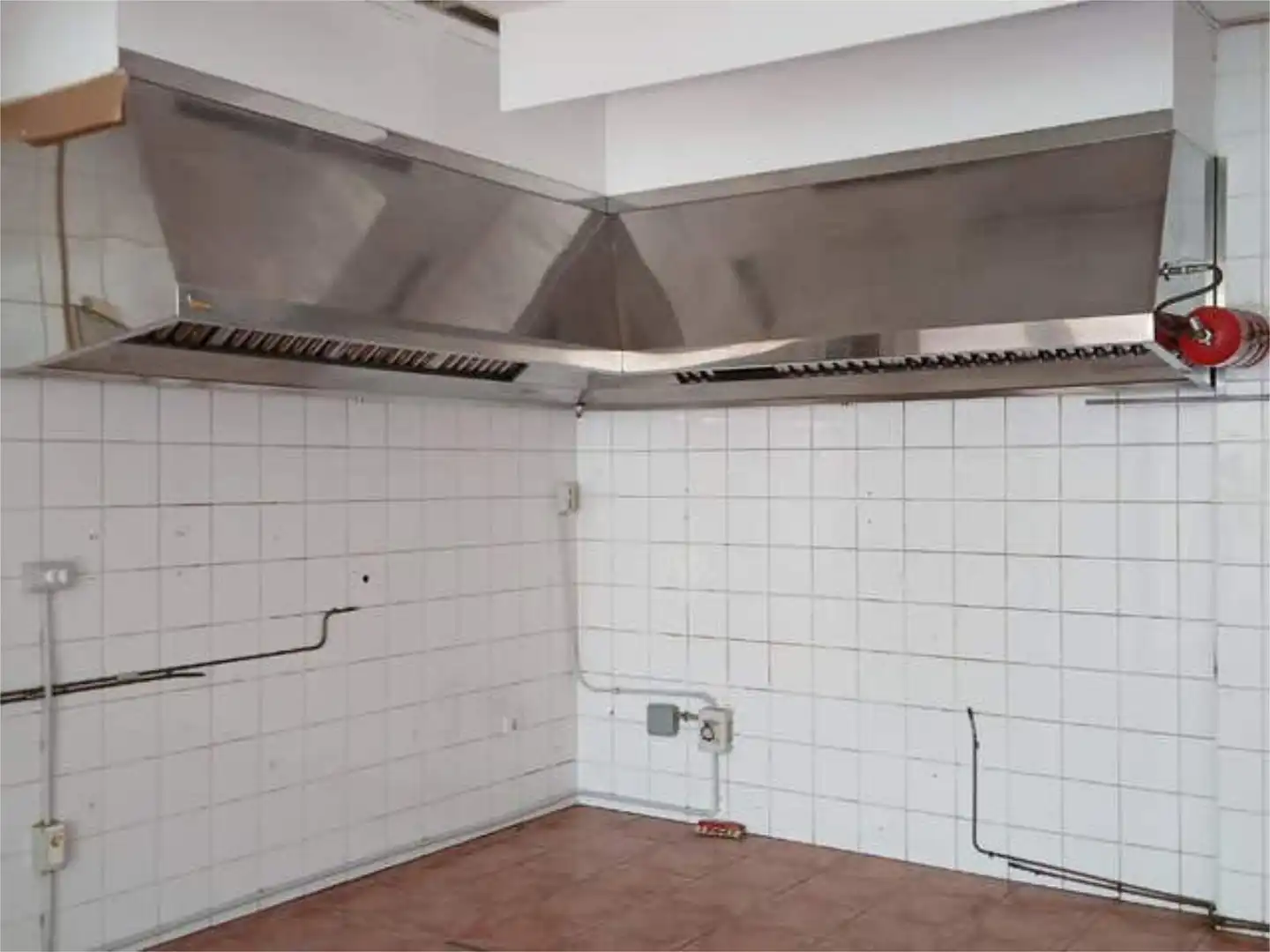 Local de lloguer a Los Abrigos Cuina de Local de lloguer en Granadilla de Abona amb Aire condicionat