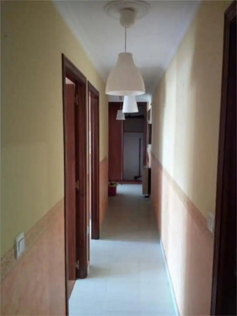 Pis de lloguer a Viveiro Pis de lloguer en Viveiro amb Traster i Moblat