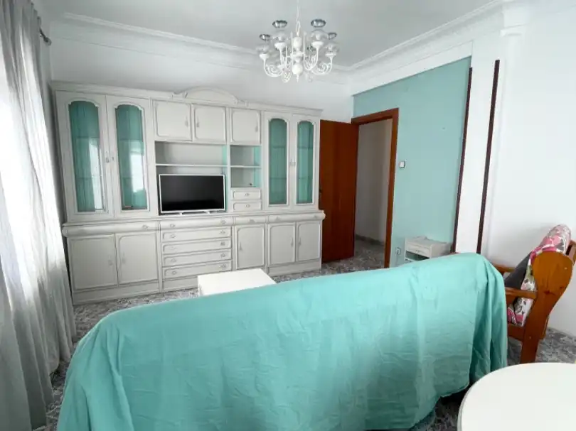 Flat for sale in Calle de Toledo, 30, Ciudad Jardín - Parque Roma Living room of Flat for sale in Zaragoza Capital