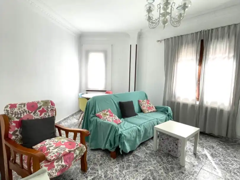 Flat for sale in Calle de Toledo, 30, Ciudad Jardín - Parque Roma Living room of Flat for sale in Zaragoza Capital